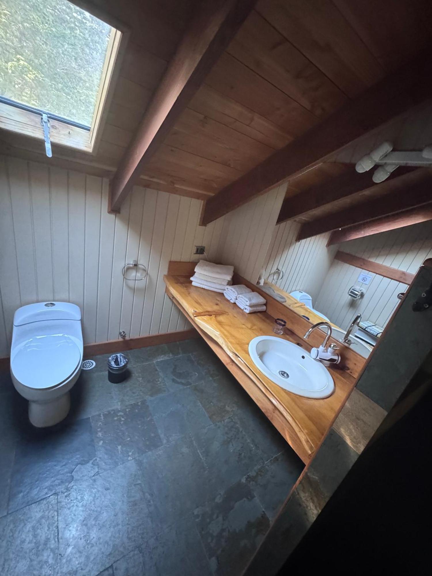 Hotel Salto Del Carileufu 3*